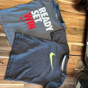 The Nike Tee 3t